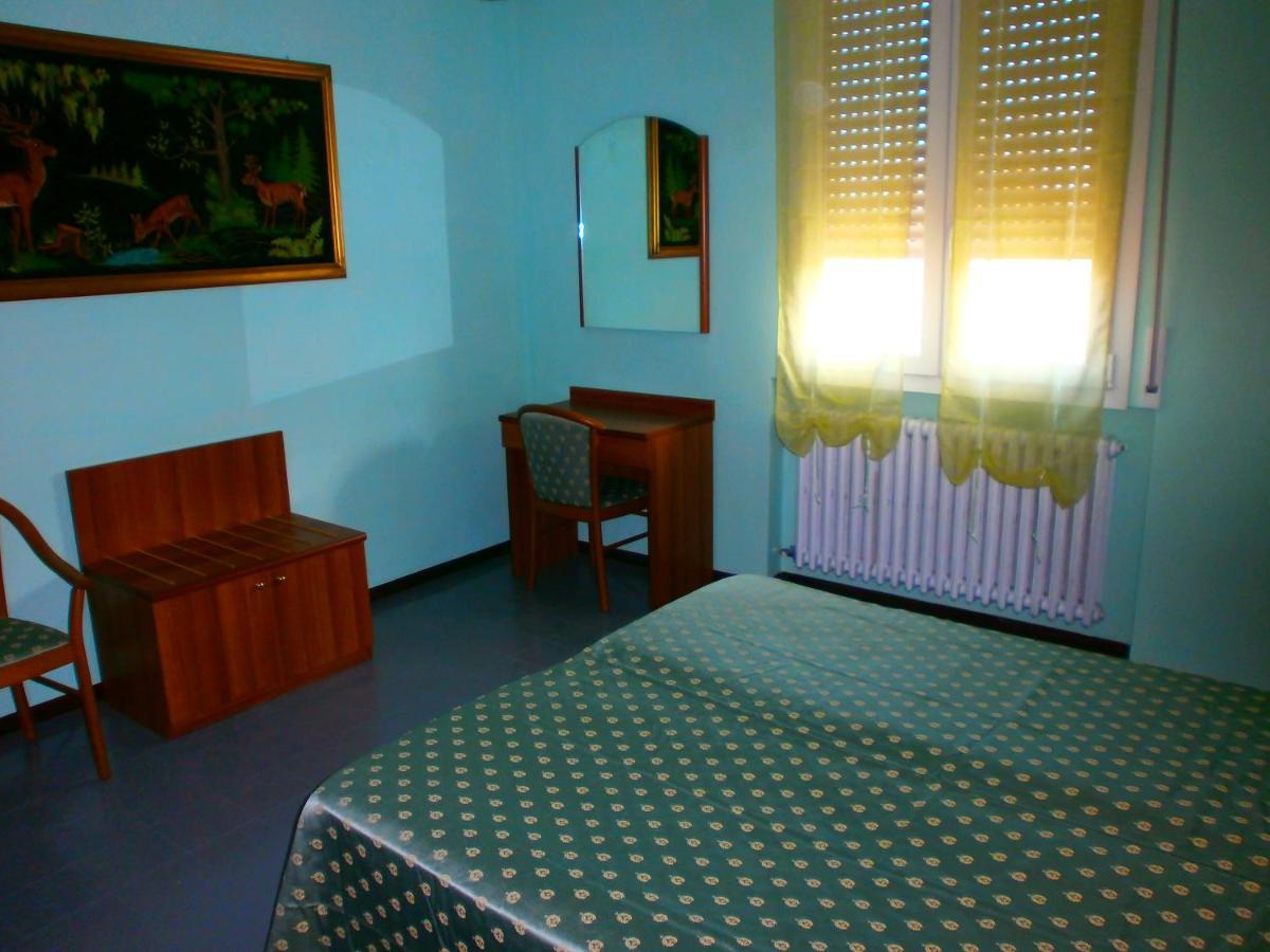 Il Leprotto - Room & Breakfast Altedo Eksteriør billede